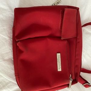 Baggalini - multiuse, fanny pack, shoulder bag, cross body.   RED